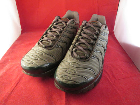 nike air max plus tn olive