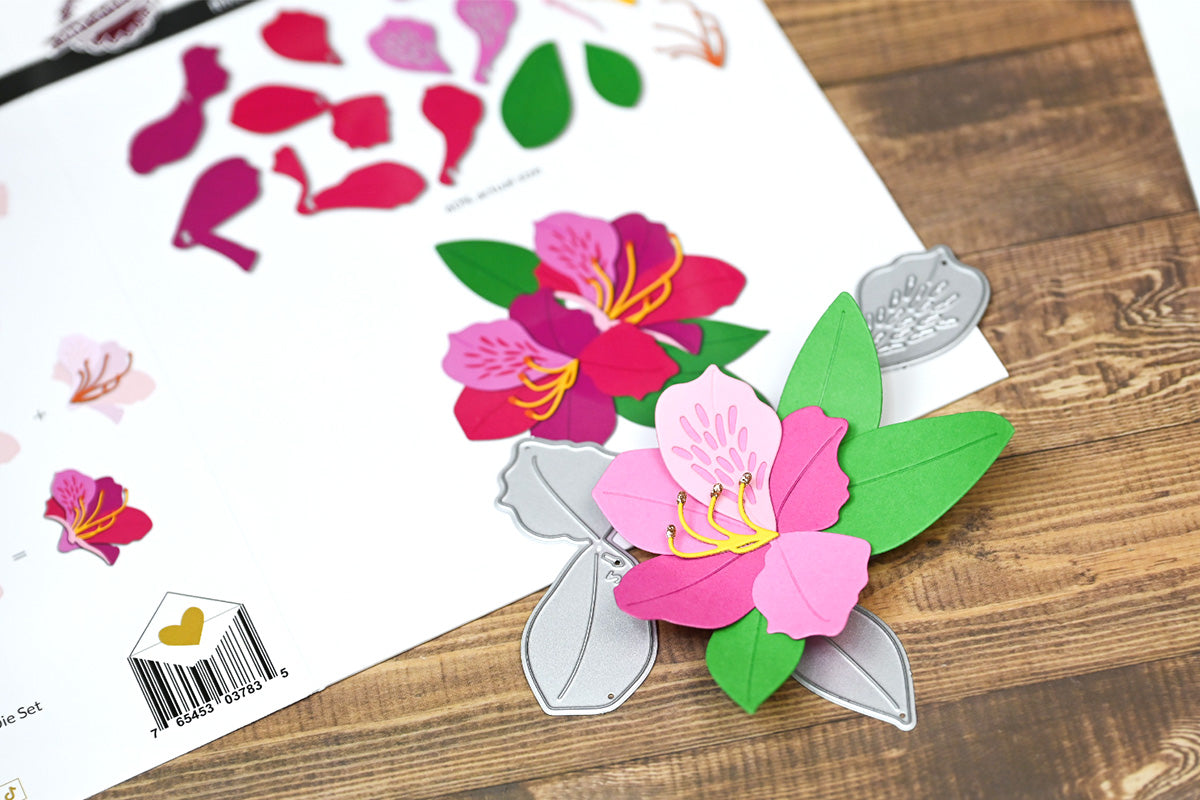 3D paper flowers made with Altenew's key-hole paper crafting method