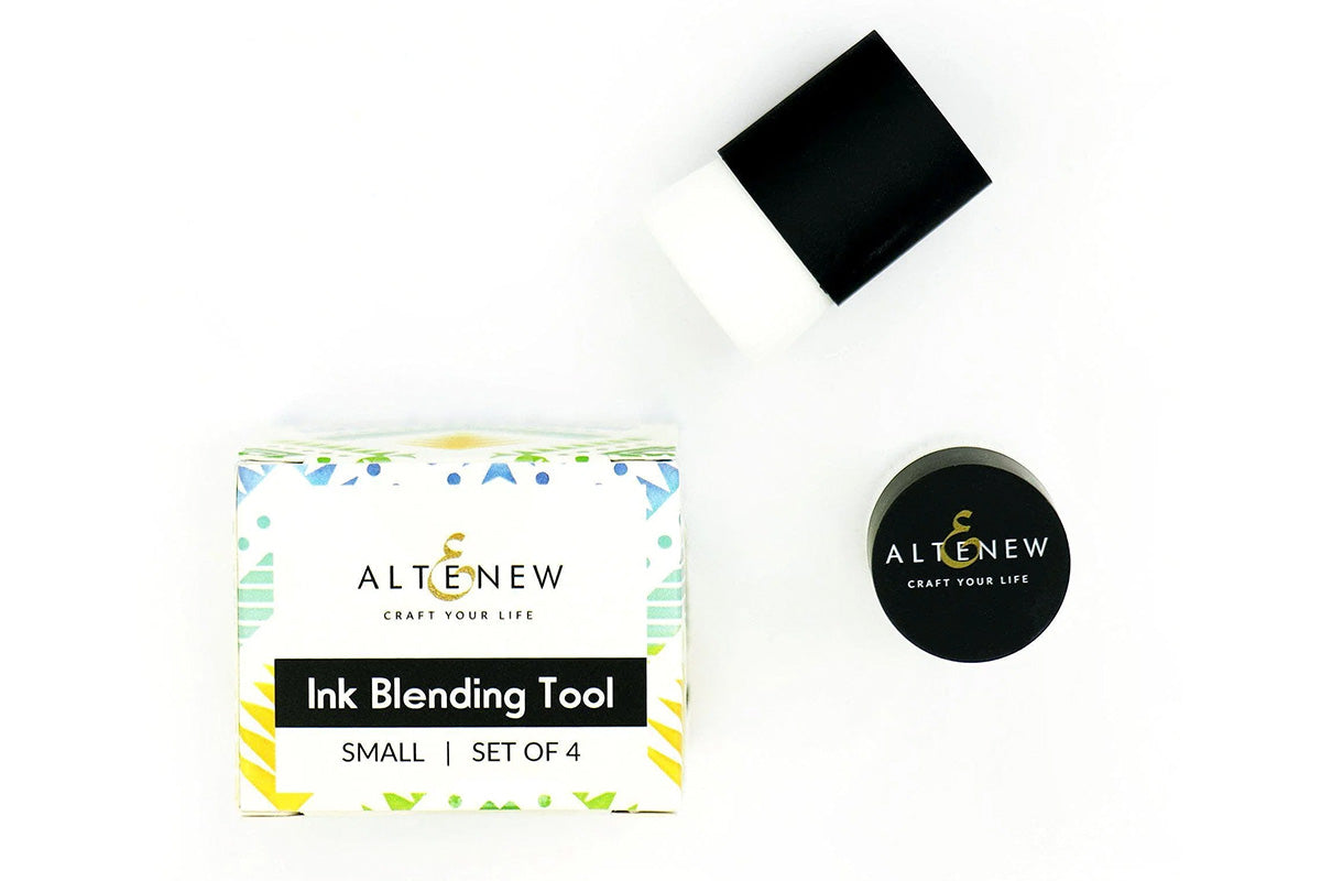 Altenew's Small Ink Blending Brush