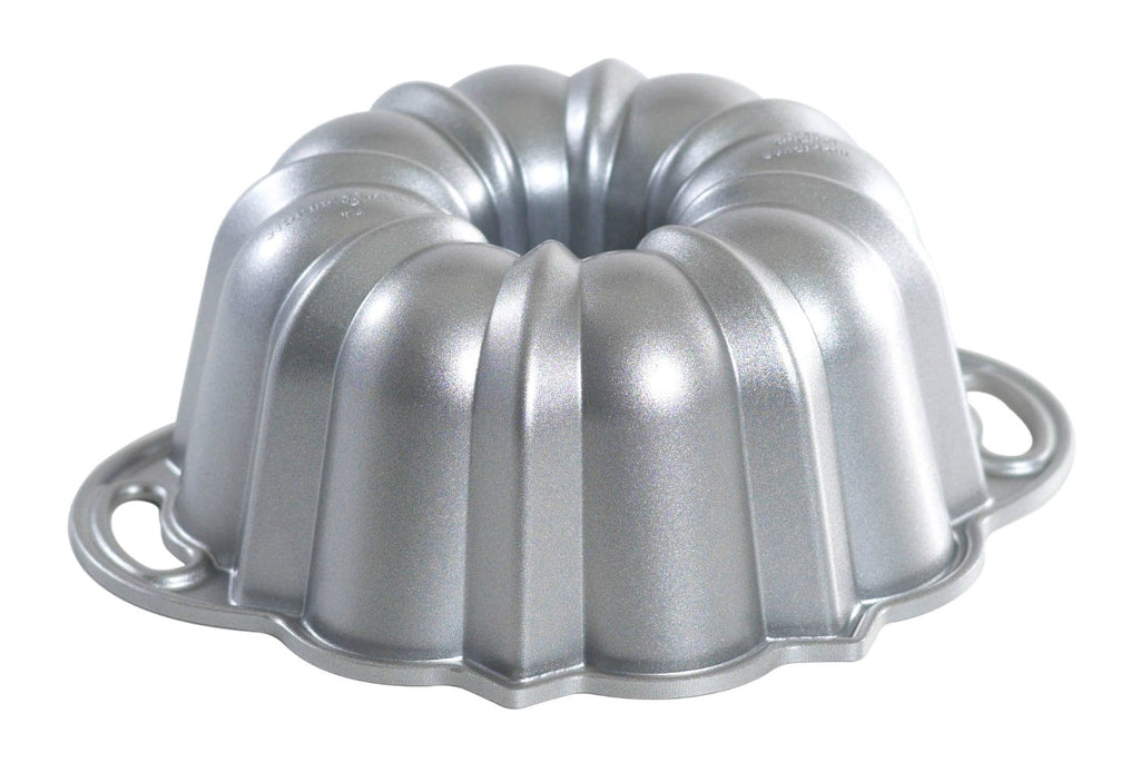 Glass bundt pan – Kitchen caboodles