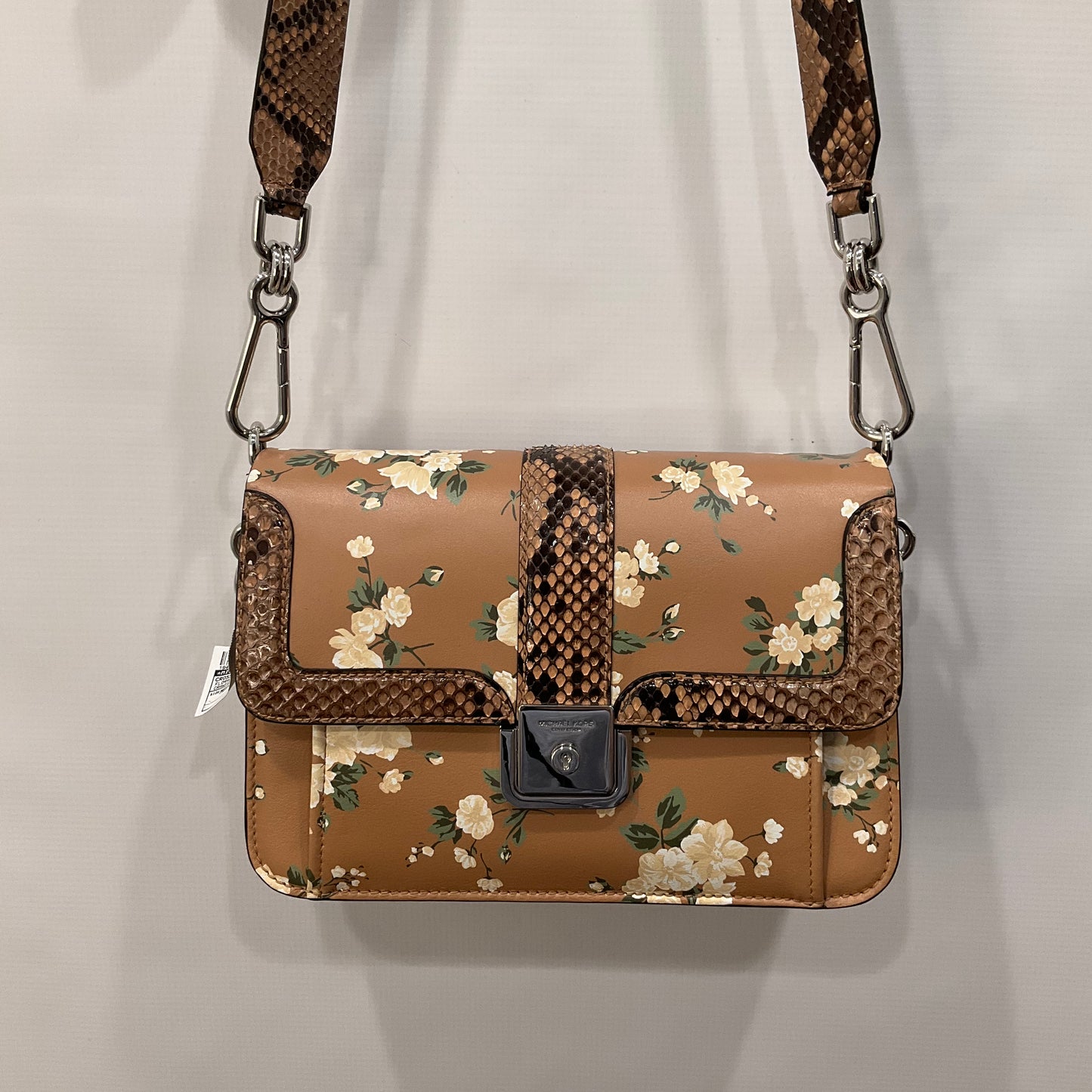 Crossbody Designer By Michael Kors Collection Size: Medium – Clothes Mentor  Hyde Park OH #194