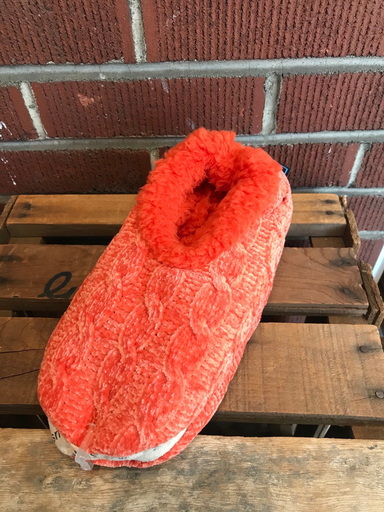 snoozies chenille slippers
