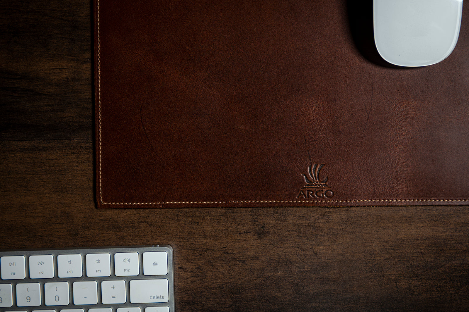 Old Saddle Brown Leather Desk Pad • With Matching Mouse Pad