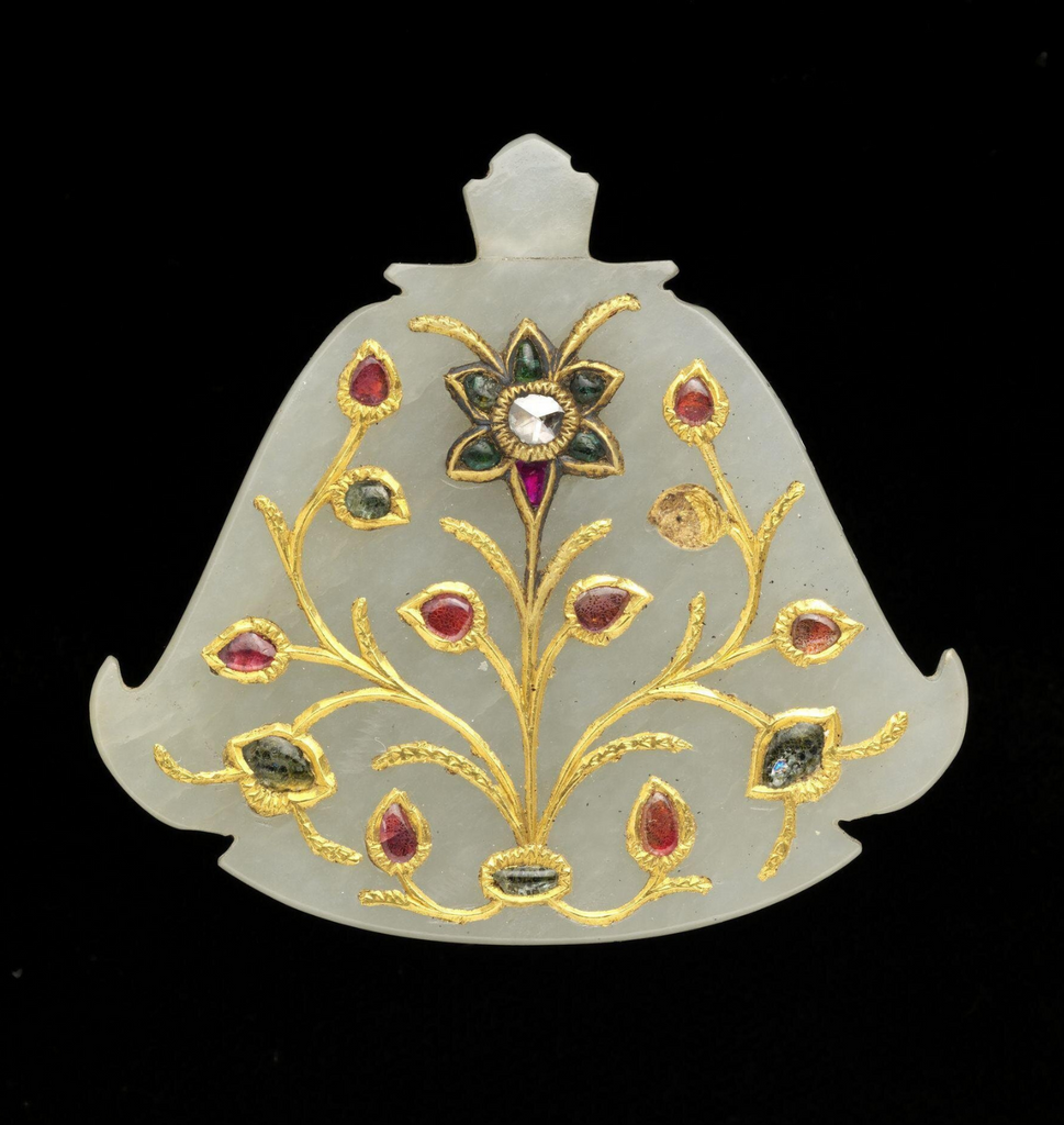 mughal jade pendant necklace