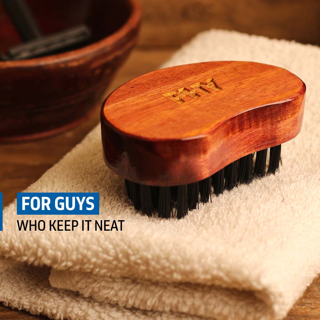 

Phy Beard Brush | Removes Beardruff | Cruelty-free Bristles