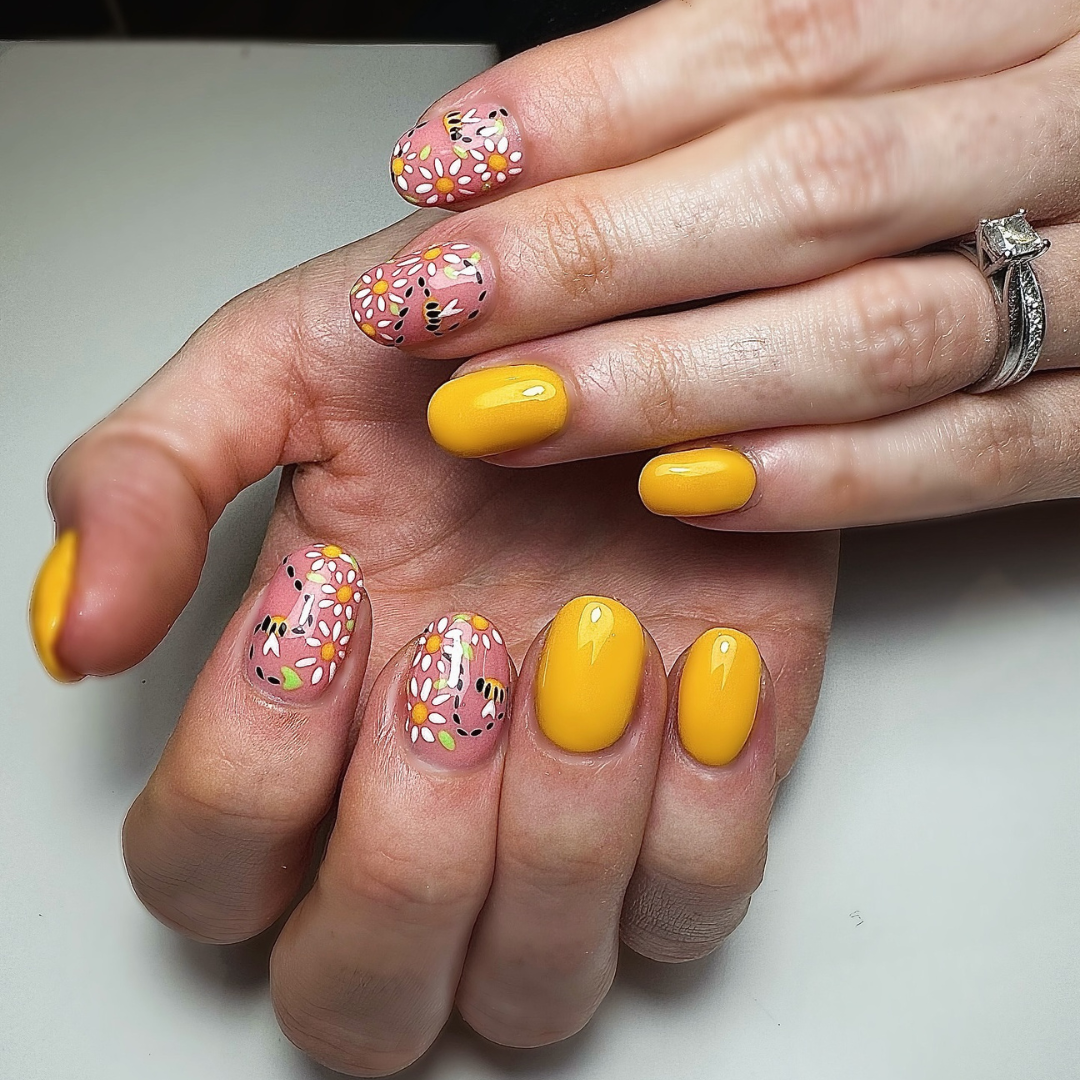 Bee nail art design easter