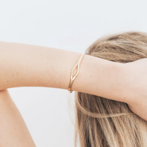 Our favourite 'clean girl' jewellery buys for understated elegance