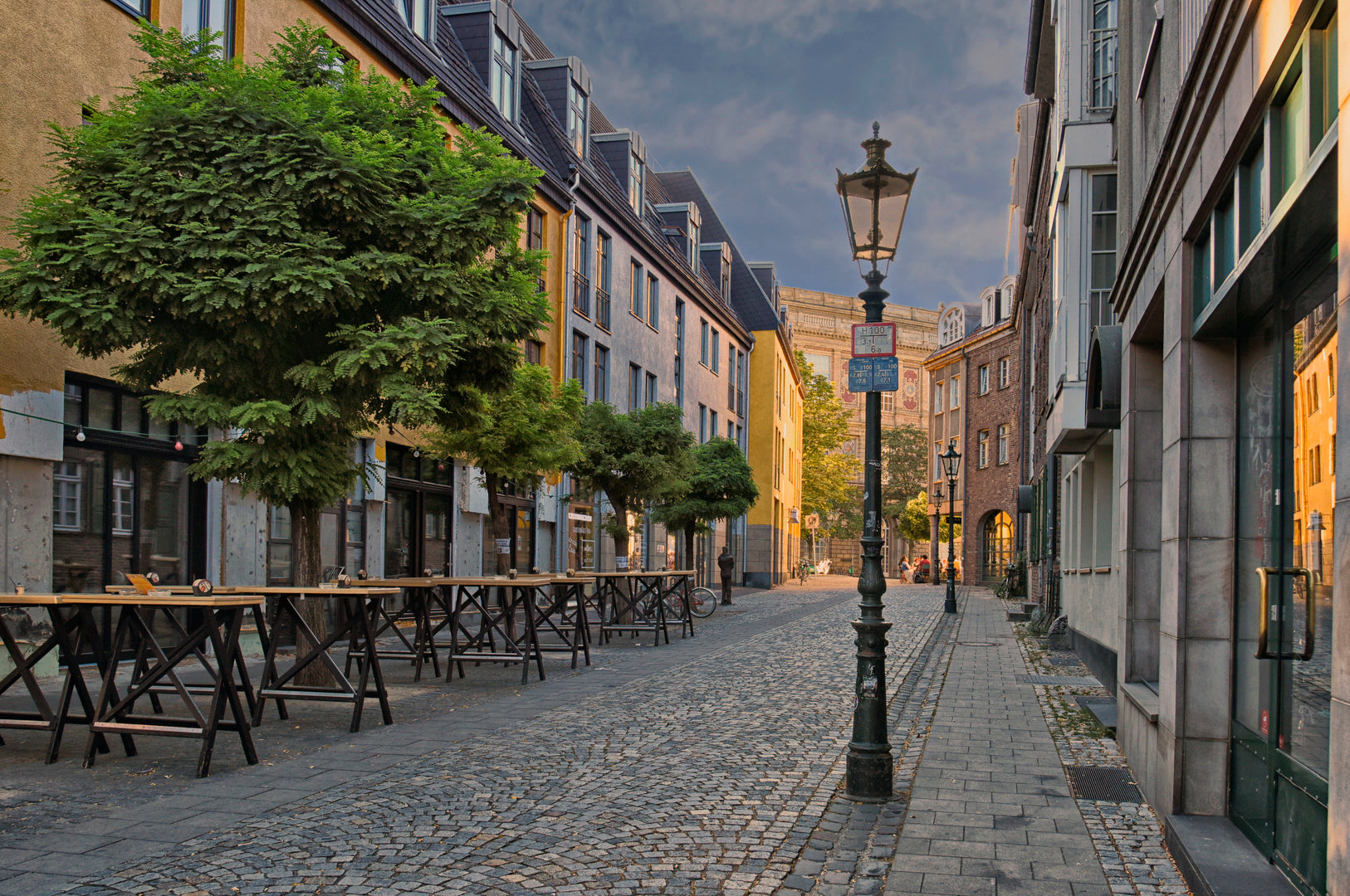  Düsseldorf, Germany.