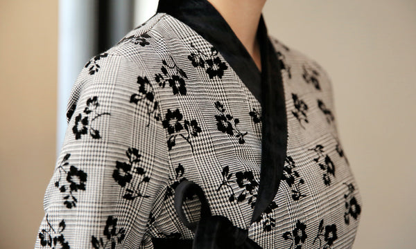 Modern hanbok dresses for sale on Joteta comes in a variety of colors and designs, such as this silver and charcoal flowered style.
