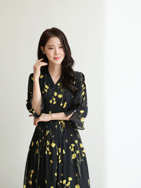 You're going to feel more love and happiness wearing this onyx and yellow flower modern hanbok dress.