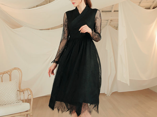 A dark black modern hanbok dress is a great way to bring elements of Korean hanbok to more casual events.