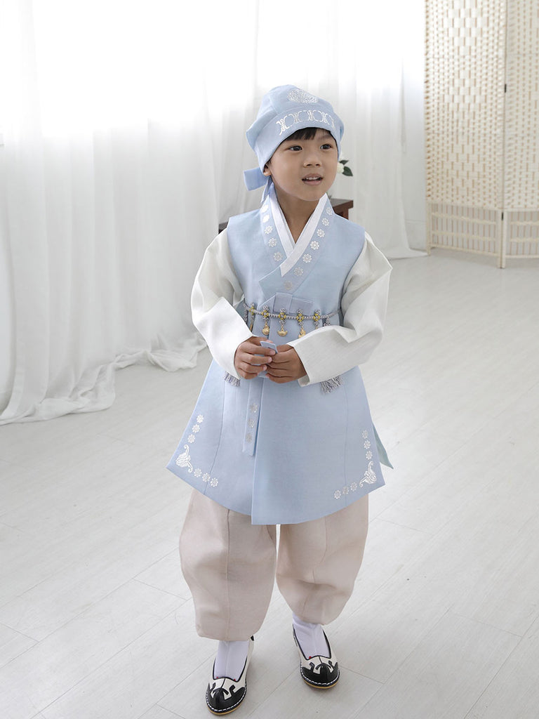 스카이블루 모자, 금색 String Belt를 두른 Sky blue Boys Hanbok