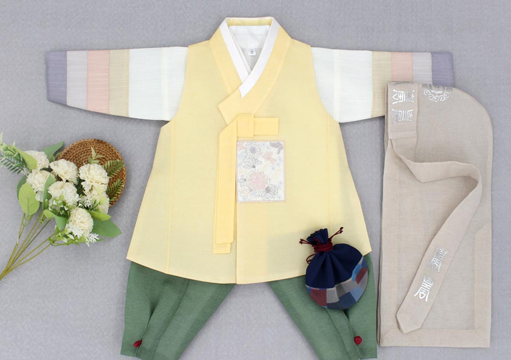 Detail Image Spring Boys Hanbok in Light Yellow