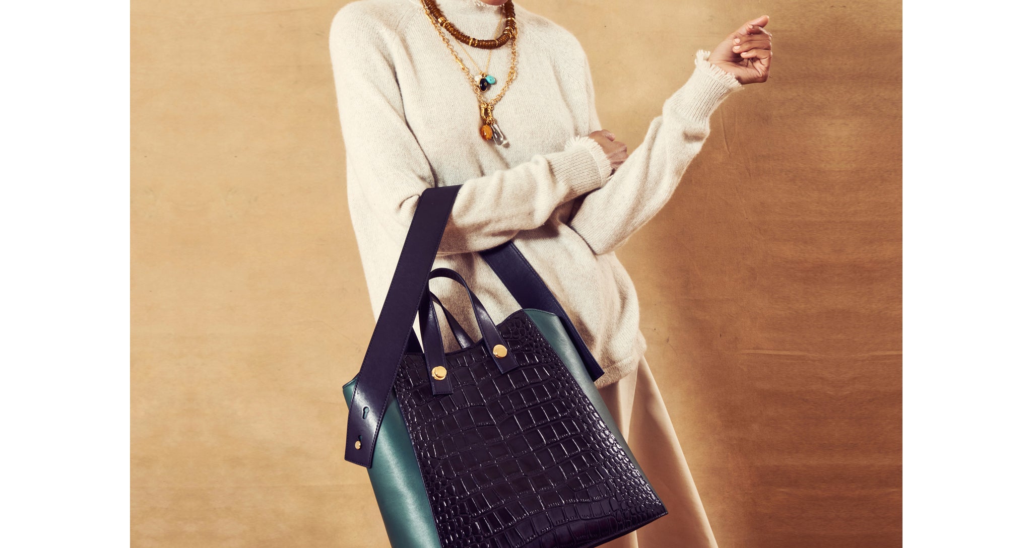 Friday Shopper Tote In Black Croc