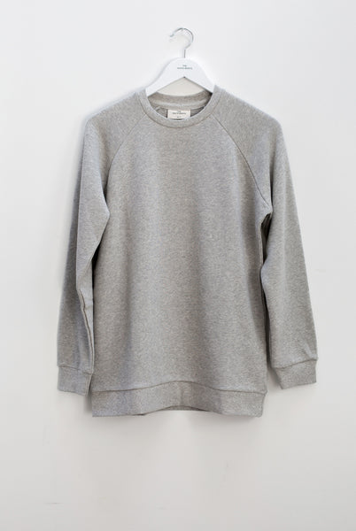 Beet raglan sweatshirt – The White Briefs