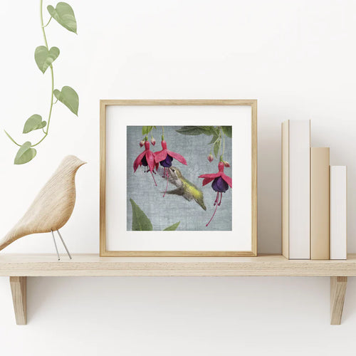Hummingbird_Art_with_Flowers
