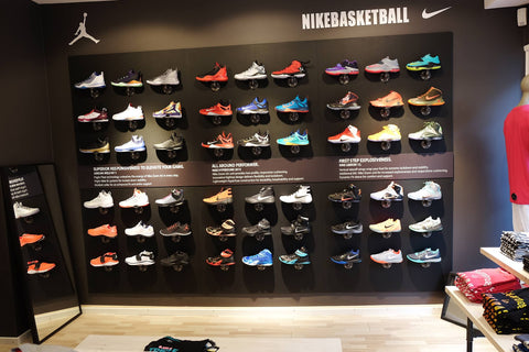 Walter Cunningham extase Stratford on Avon Hoopz.dk - Basketball & NBA Shop with RackBuddy interior – rackbuddy.com