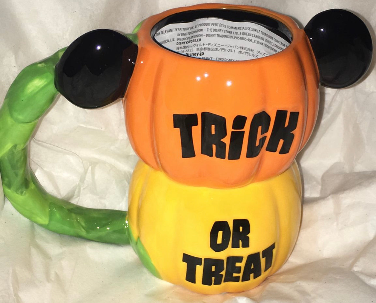 Disney Parks Mickey Pumpkin Trick Or Treat Halloween 21 Ceramic Coff