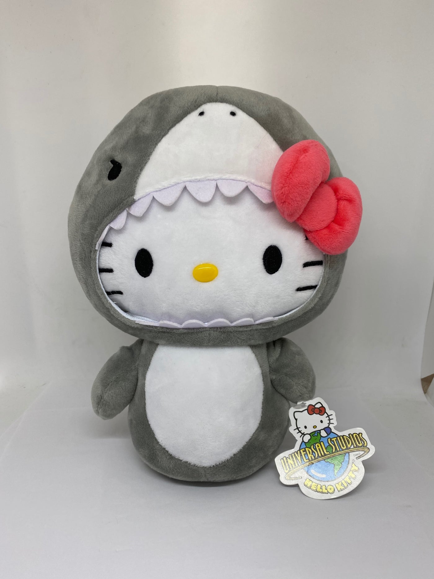 hello kitty plushies