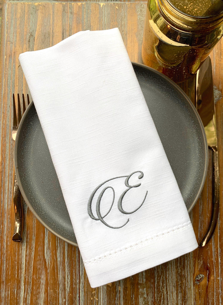 Noble Monogrammed Cloth Dinner Napkins - Set of 4 napkins – White