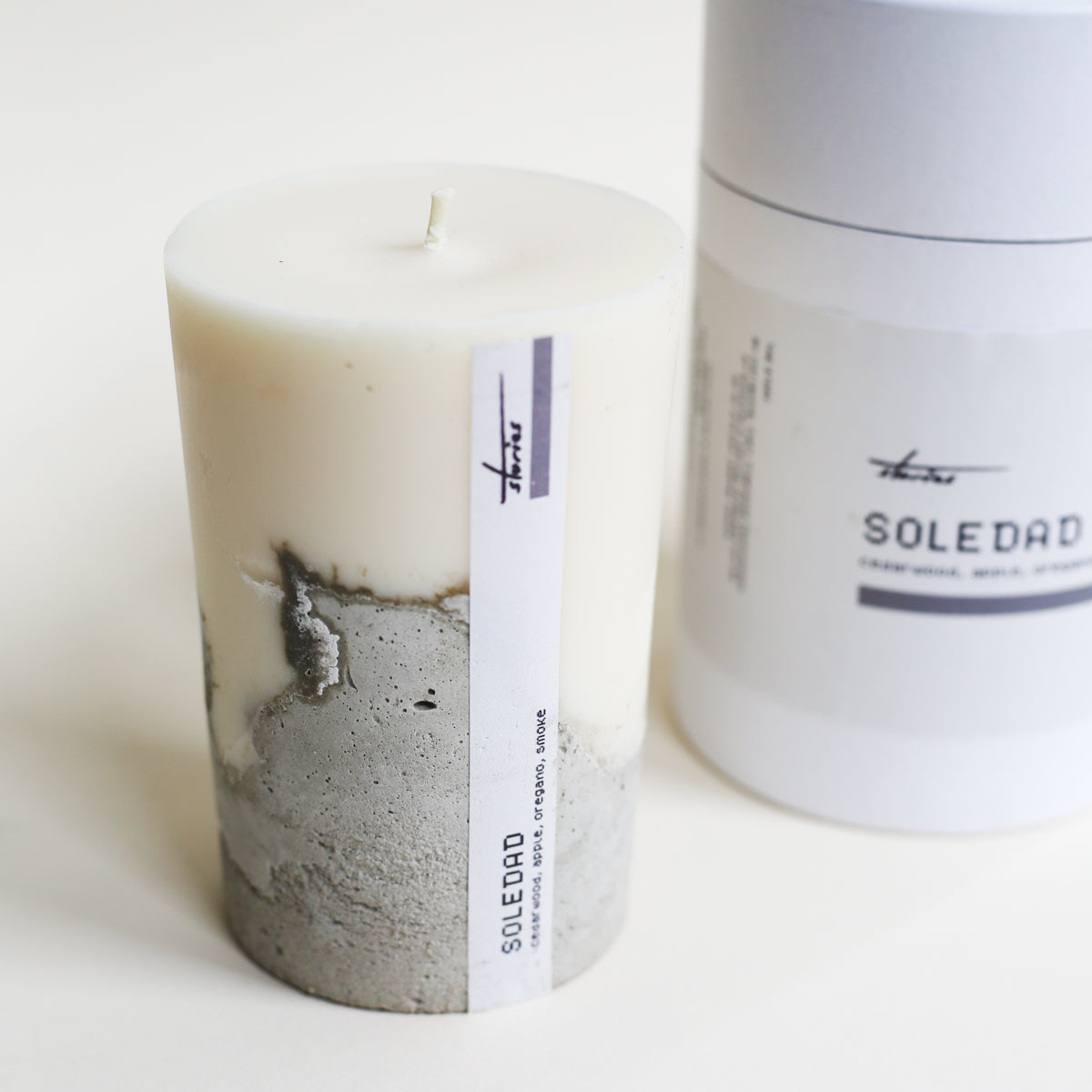 SOLEDAD CONCRETE CANDLE