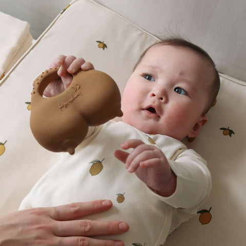 Peluche Moonie en coton bio - Ourson Vintage Caramel par Moonie