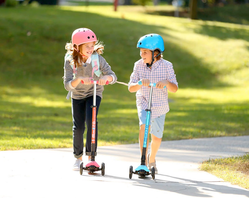 kids riding maxi micro foldable 3 wheel kick scooter