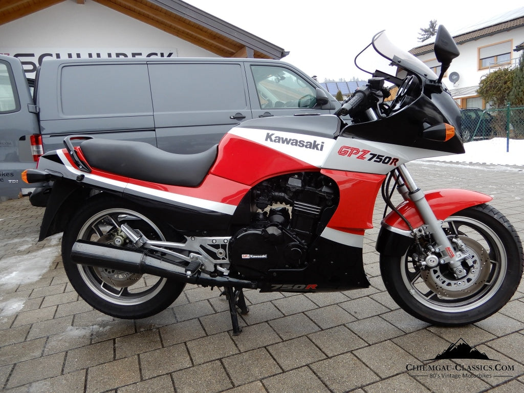 Kawasaki GPZ750R super rare lovely state - – Chiemgau-Classics.com
