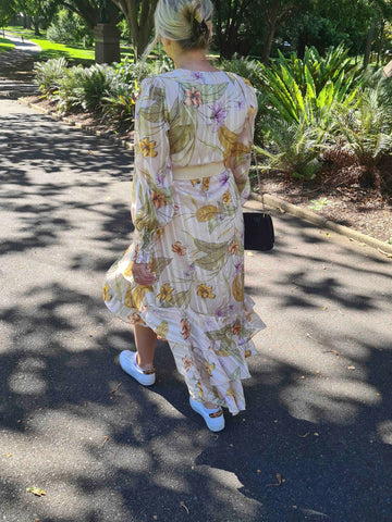 Vignetto Wrap Dress - how to style your Novella
