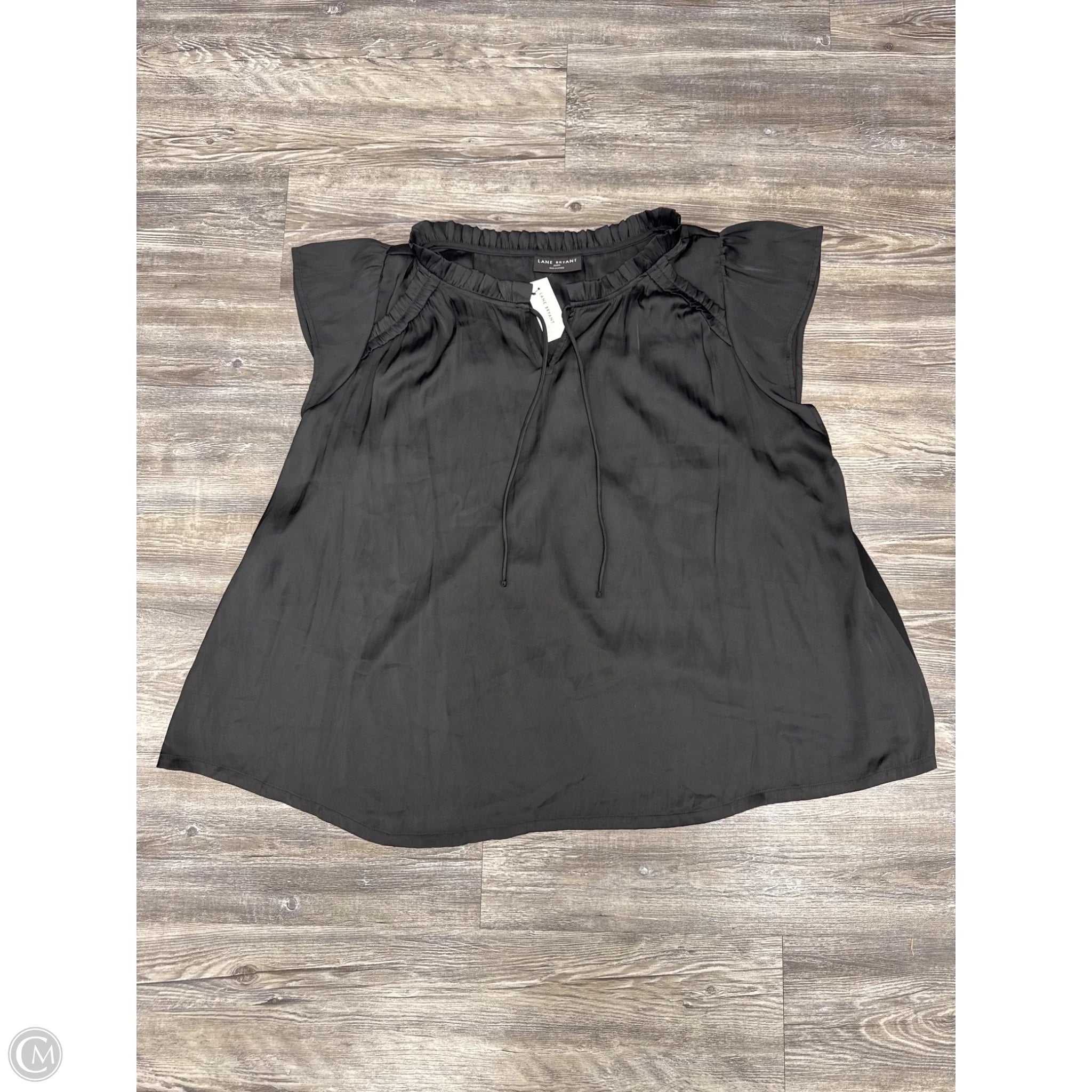 Top Short Sleeve By Lane Bryant In Black, Size: 4x