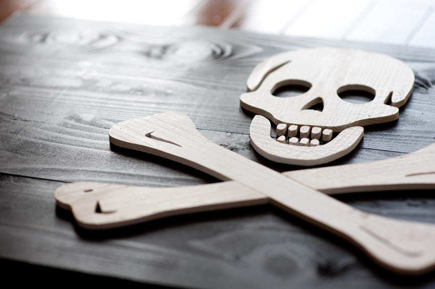 Pirate flag (skull and crossbones) from Patriot Wood