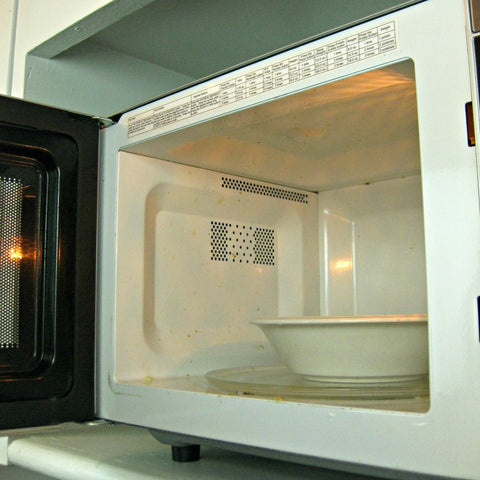 Green Cleaning your microwave 
