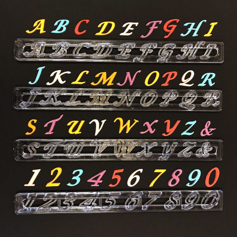 funky alphabet minuscule - FMM