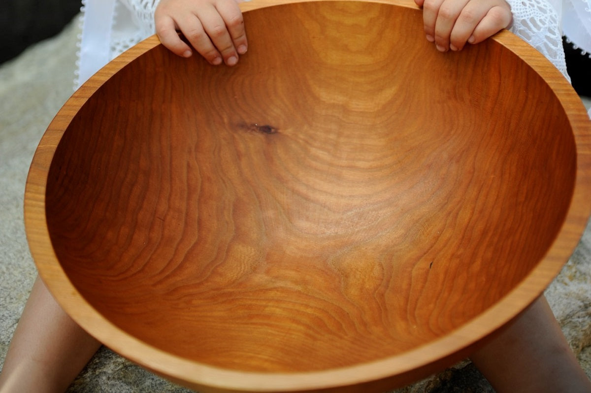 large salad bowl for party