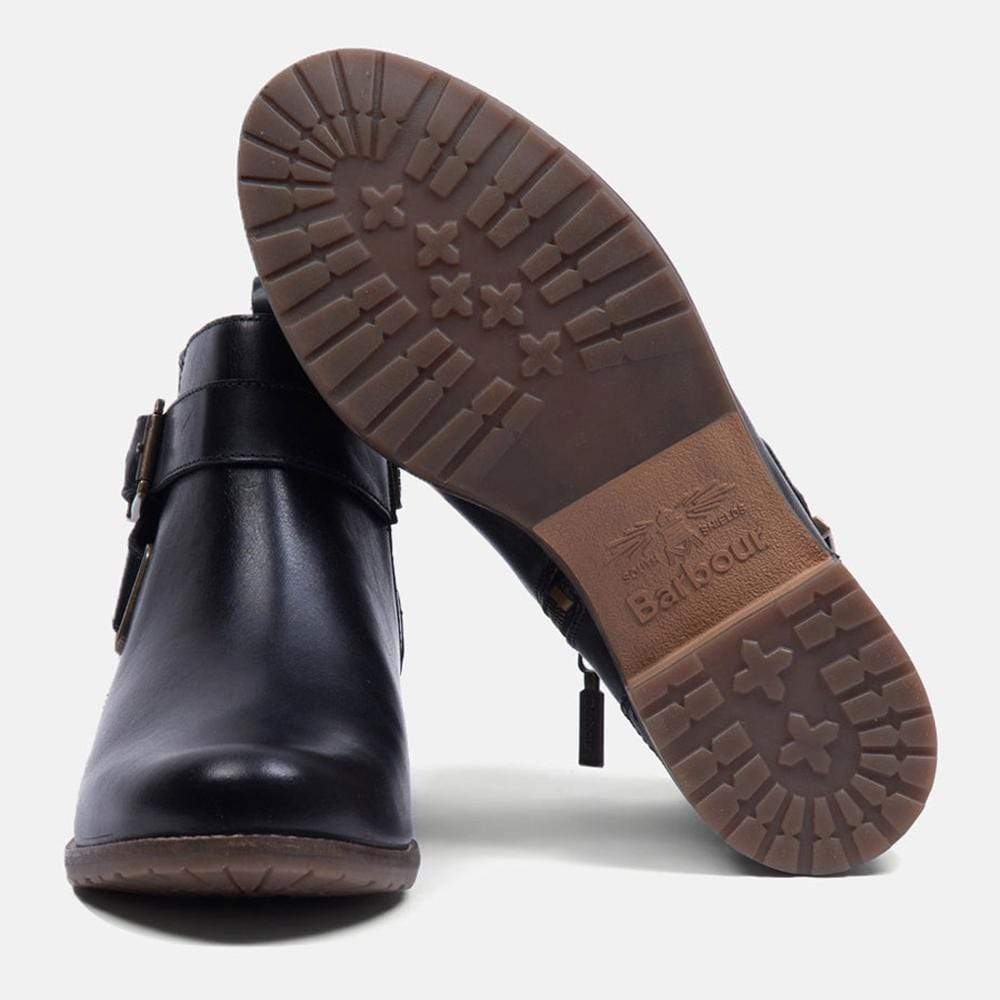 barbour boots women