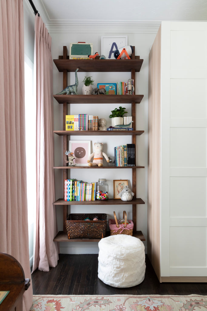 Victorian Rowhouse Makeover: Kids bedroom, display shelf