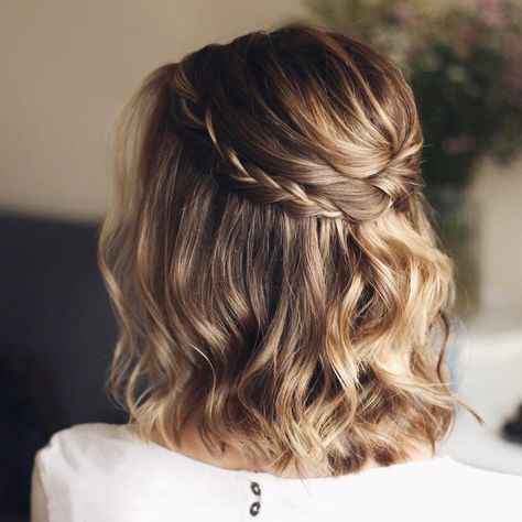 Coiffure : 30 idées de coiffure pour aller à un mariage - Gala