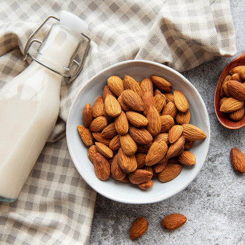 Amandes pour la biotine - vitamine B8 pour cheveux forts