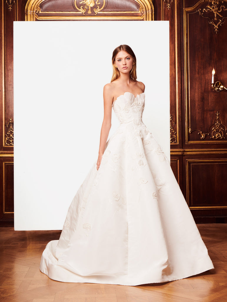 áo cưới meera meera bridal váy cưới công chúa Oscar de la Renta BRIDAL FALL 2018 