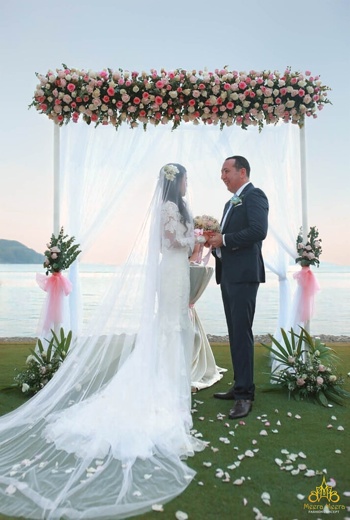 beach wedding ceremony