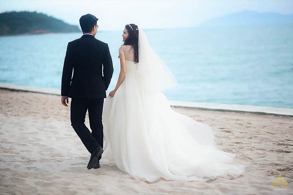 airy beach wedding dress