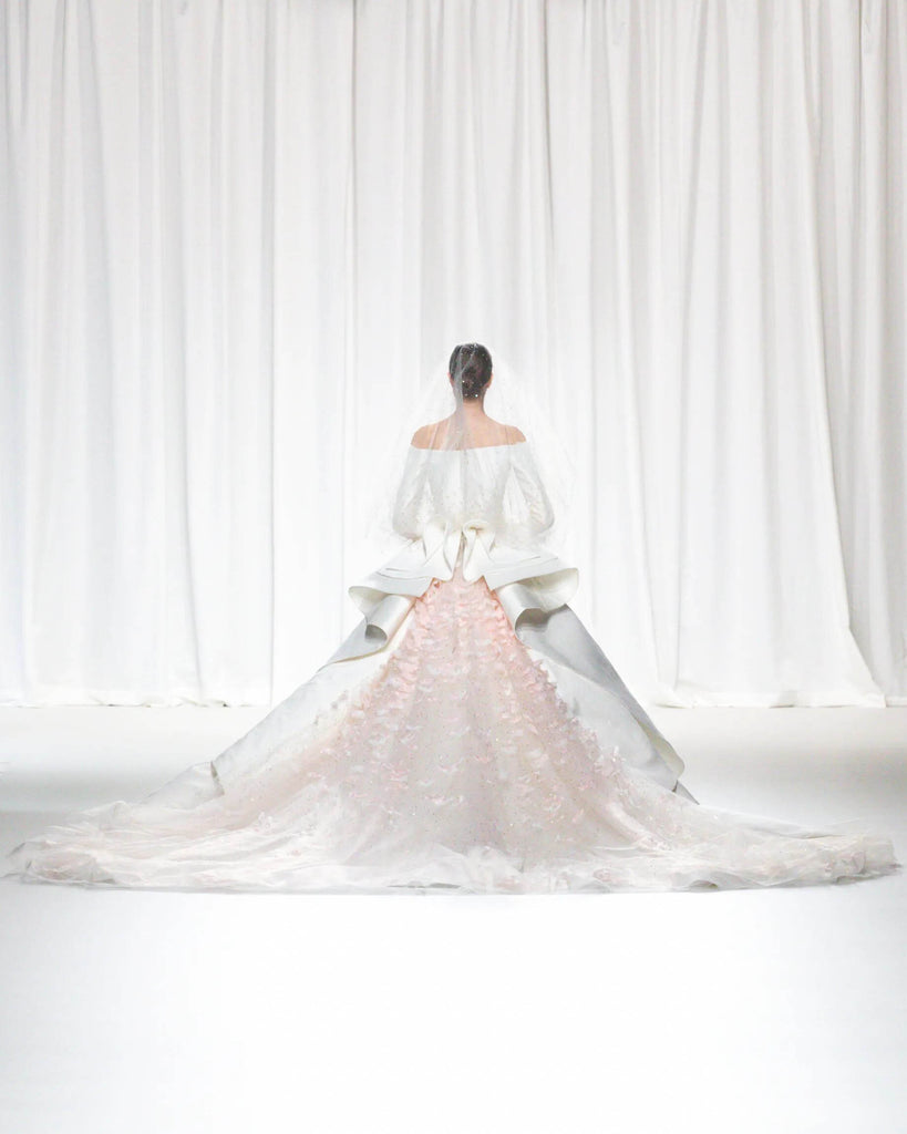 mẫu áo cưới haute couture fall 2023