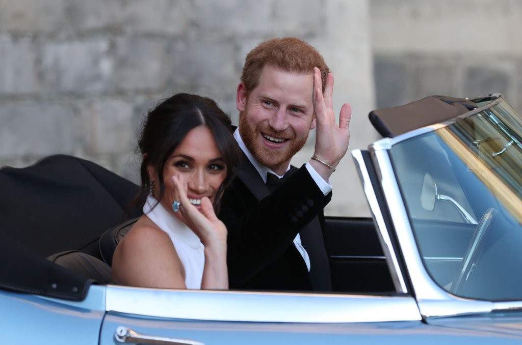 Váy cưới Meghan Markle váy cưới Stella McCartney wedding dress đám cưới hoàng gia Anh 2018 hoàng tử Harry công nương Diana may áo cưới đẹp TP HCM Sài Gòn áo cưới cao cấp Meera Meera Fashion Concept