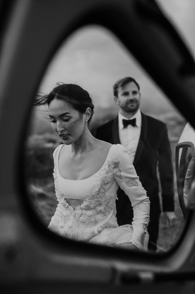 nicole-warne-and-luke-shadbolt-valentino wedding dress ao cuoi meera meera bridal