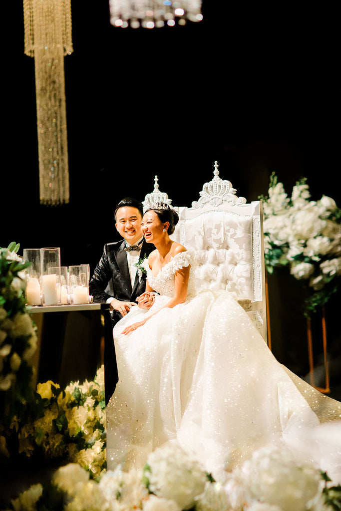 sparkle indoor wedding dress