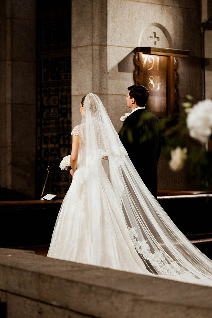 two tier lace edge tulle cathedral veil