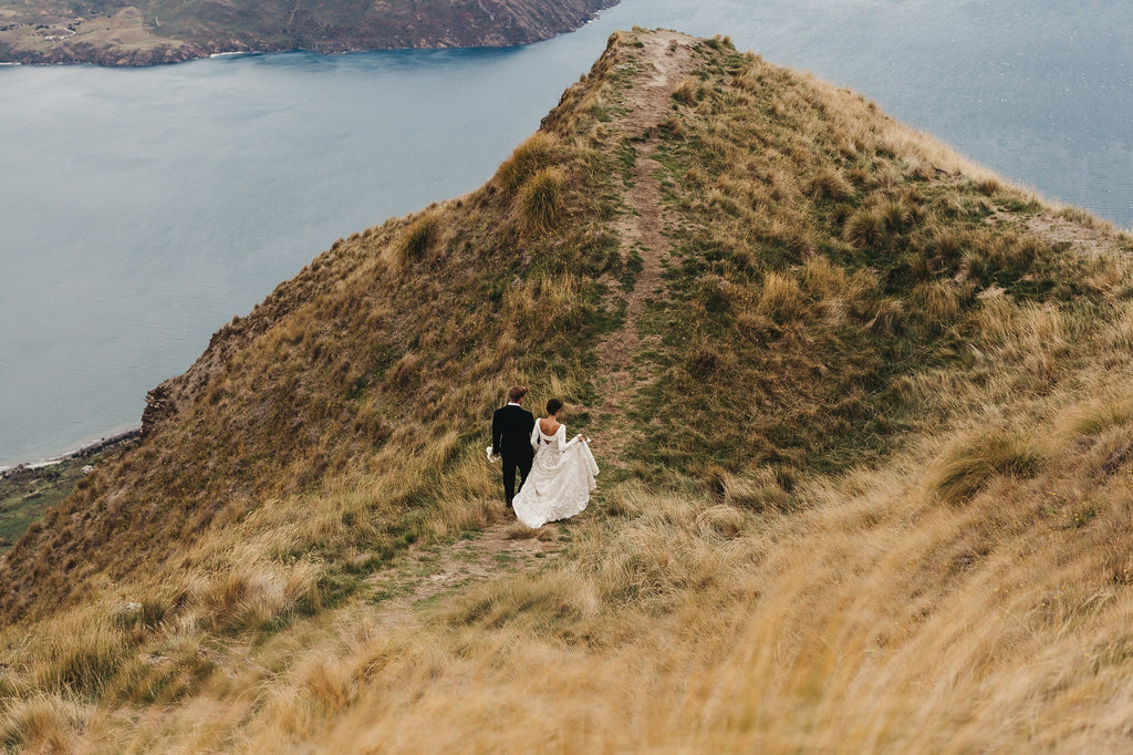 vogue dam cuoi nicole-warne-gary-pepper-girl-and-luke-shadbolt-wedding