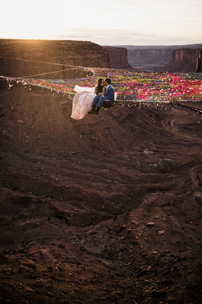ý tưởng tổ chức đám cưới mạo hiểm moab-canyon-spacenet-wedding-elopement-photographer-92