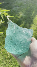 Charger et lire la vidéo dans la visionneuse de la Galerie, ANDARA ALTAR Vert Bleuté Ondine 1201 g ~ mineral monoatomique
