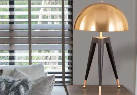 Tripod Desk Lamp